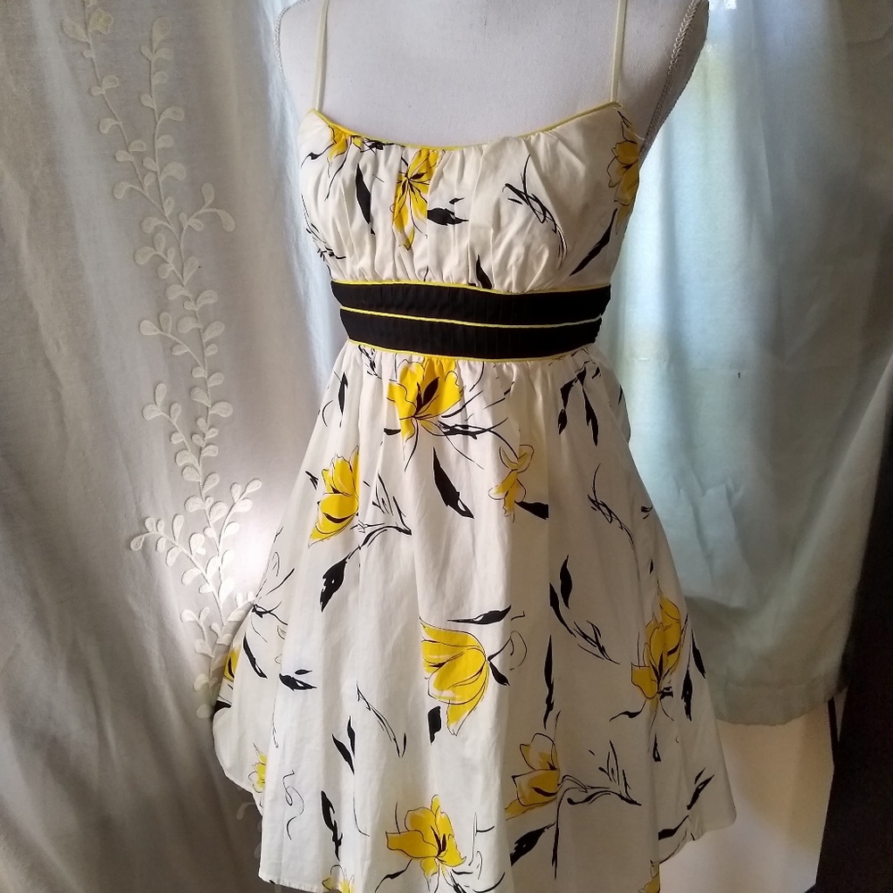 Trixie yellow black white gathered bust dress